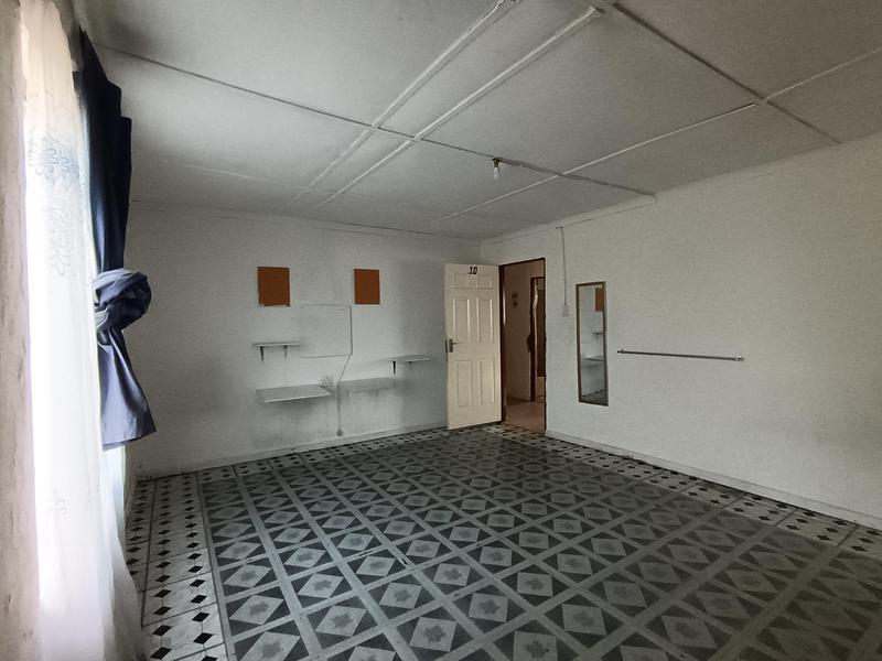 13 Bedroom Property for Sale in Madeira Park Eastern Cape